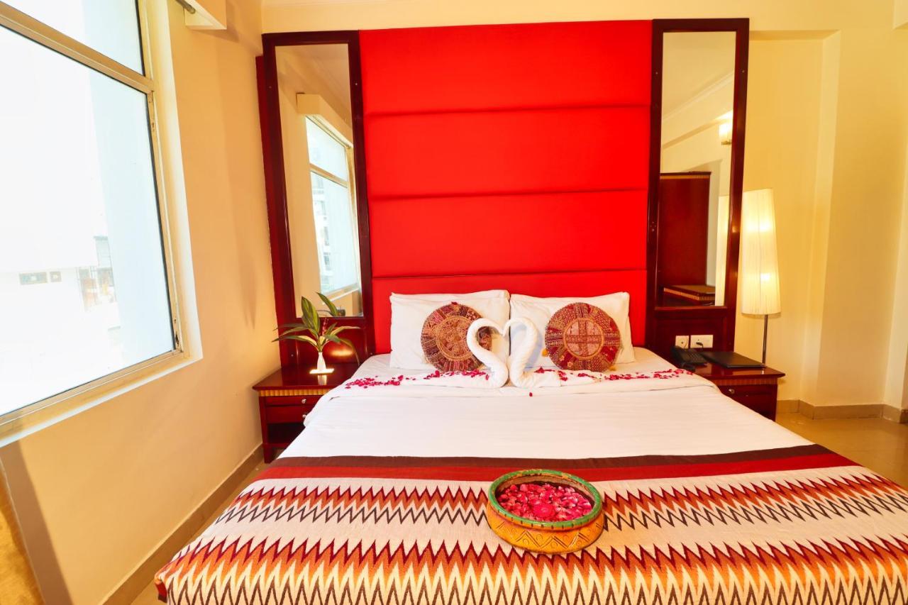 Crestmont Ashapurna Jaipur, Banipark Hotel Kültér fotó