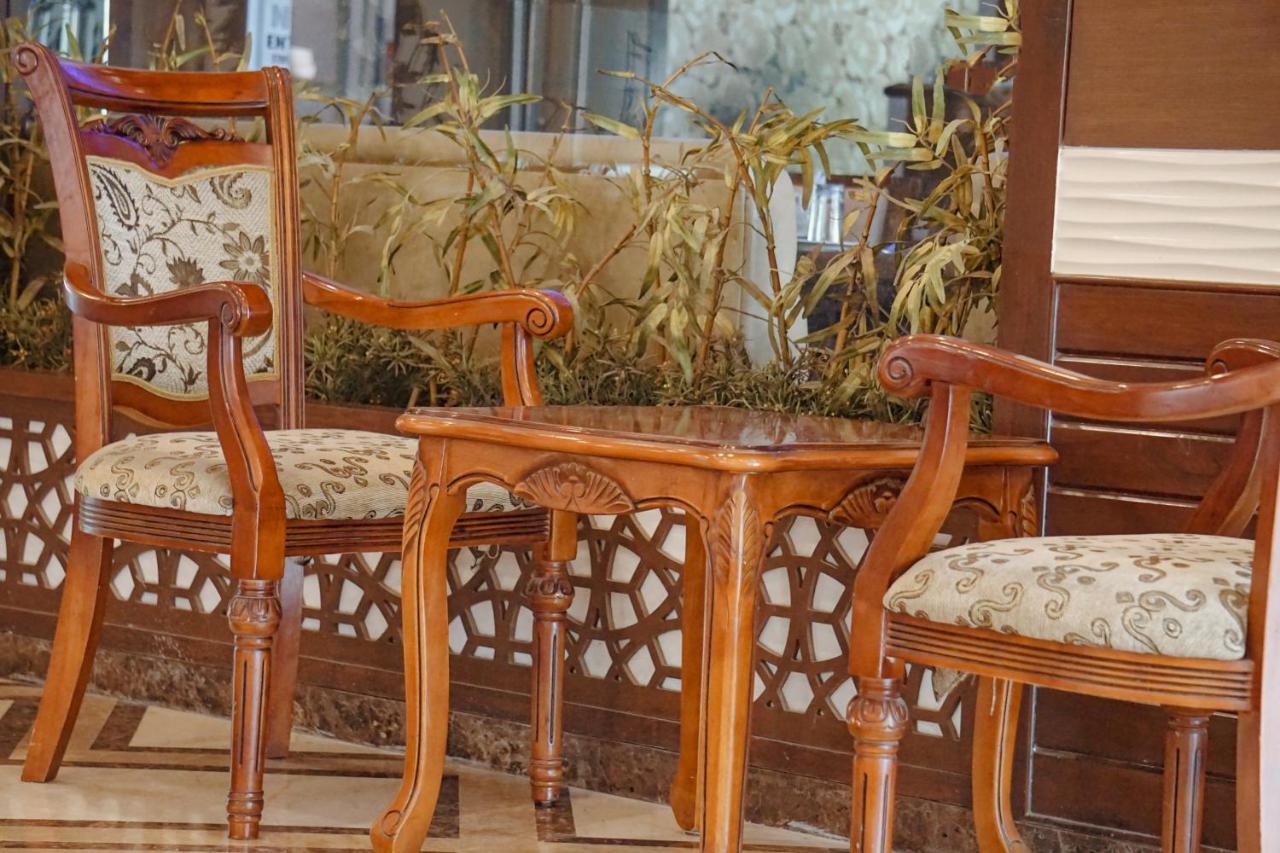 Crestmont Ashapurna Jaipur, Banipark Hotel Kültér fotó