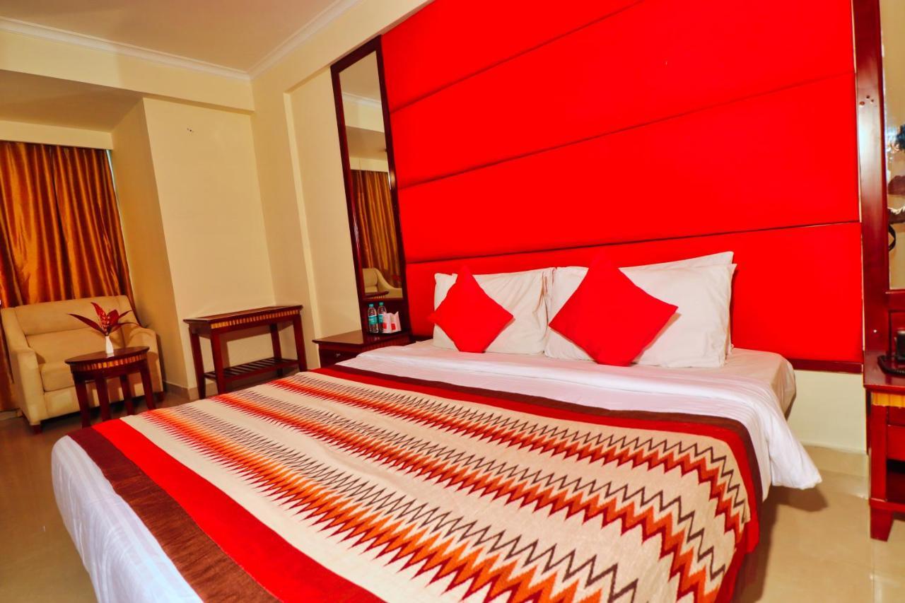 Crestmont Ashapurna Jaipur, Banipark Hotel Kültér fotó