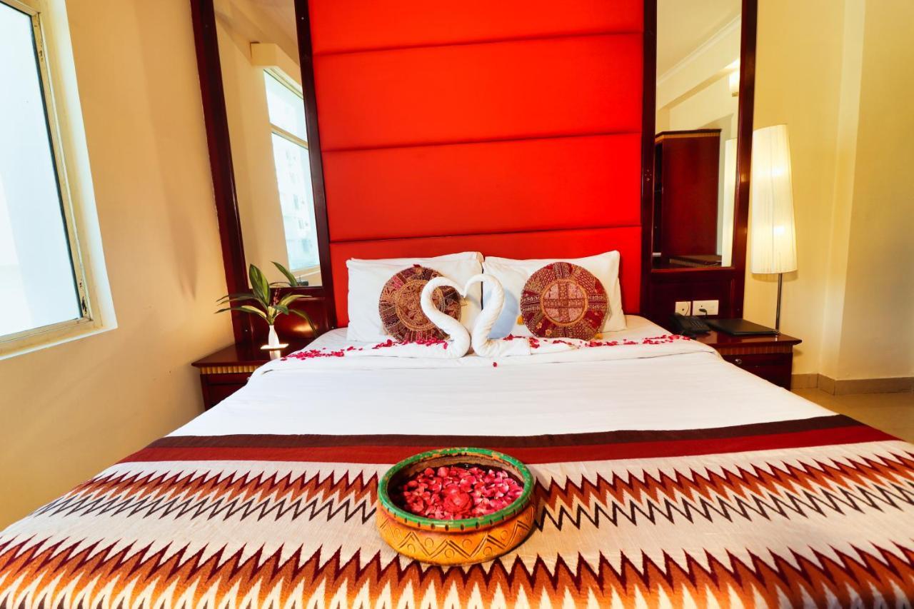Crestmont Ashapurna Jaipur, Banipark Hotel Kültér fotó