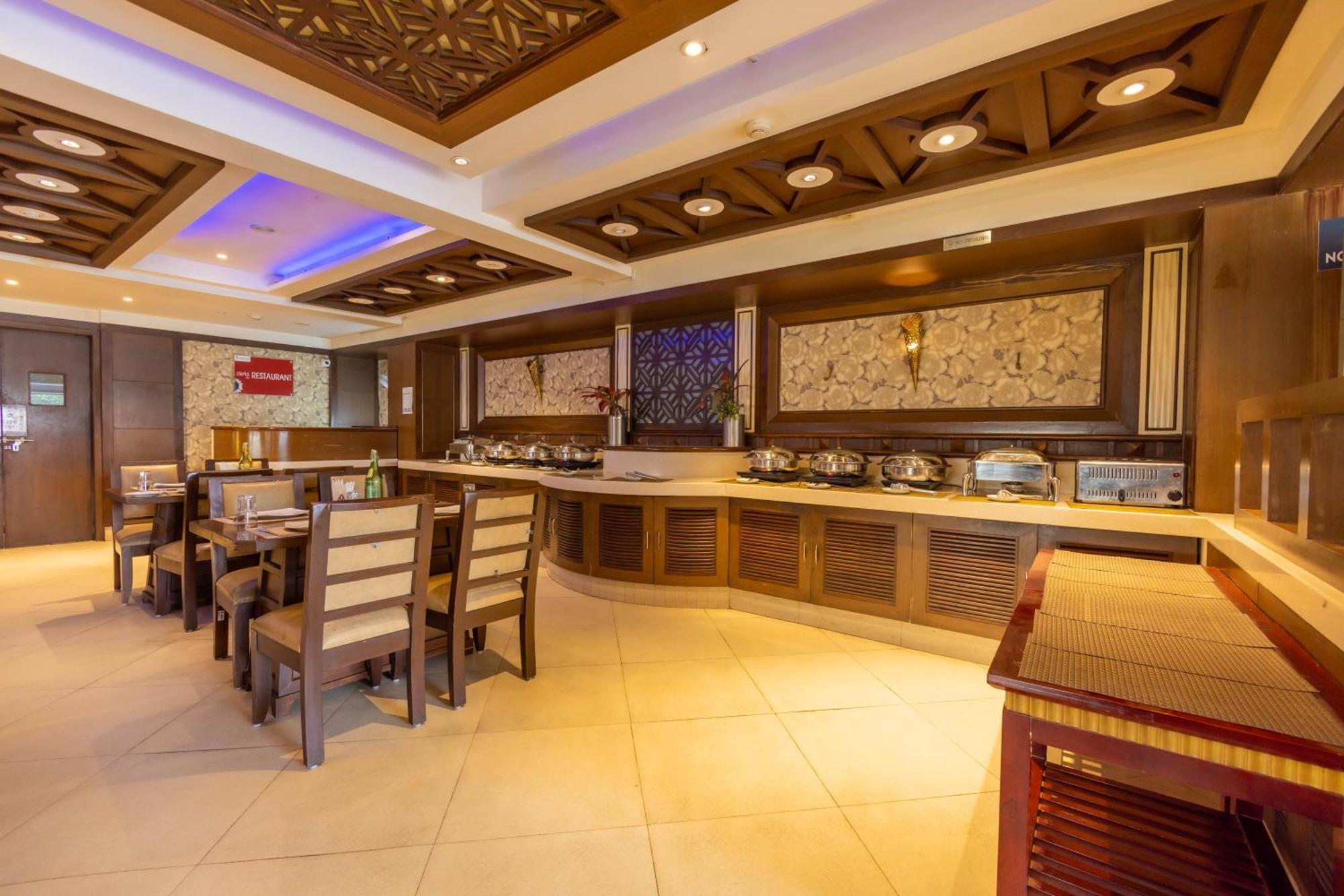 Crestmont Ashapurna Jaipur, Banipark Hotel Kültér fotó
