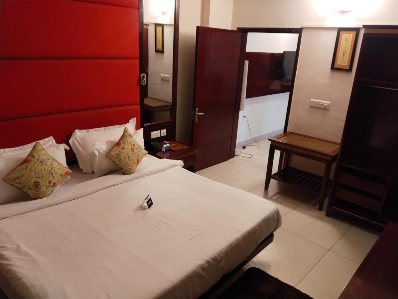 Crestmont Ashapurna Jaipur, Banipark Hotel Kültér fotó