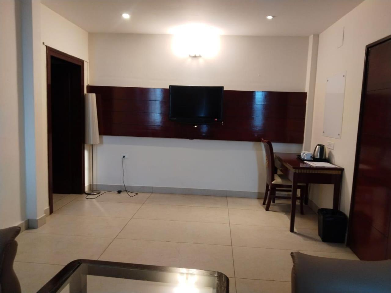 Crestmont Ashapurna Jaipur, Banipark Hotel Kültér fotó